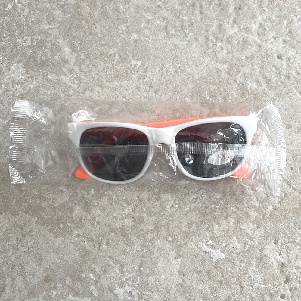 Brand new in wrap kids sunglasses UV eye protection SkyZone merchandise